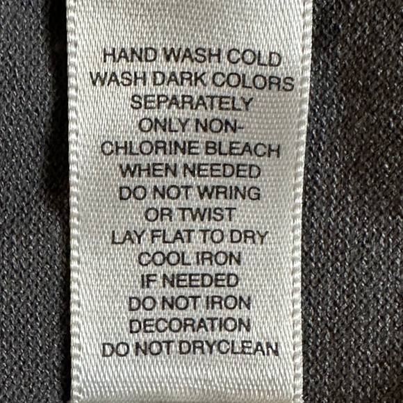 White House Black Market Grey Silk Blend Beaded cardigan Women's XL Elegant Chic - Picture 8 of 10